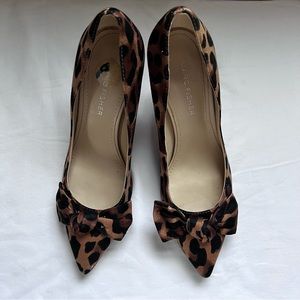 Marc fisher heeled pumps